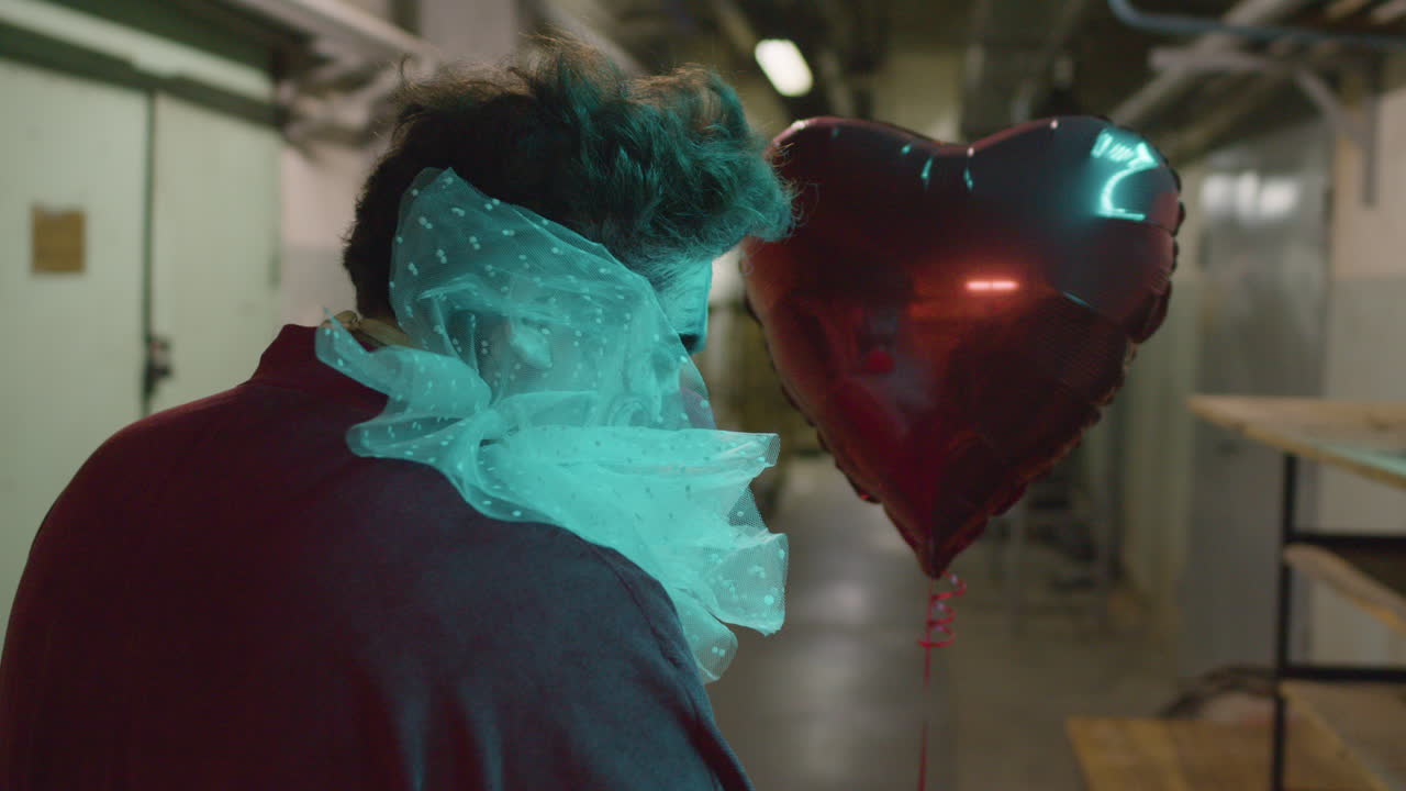 клоун в подвале