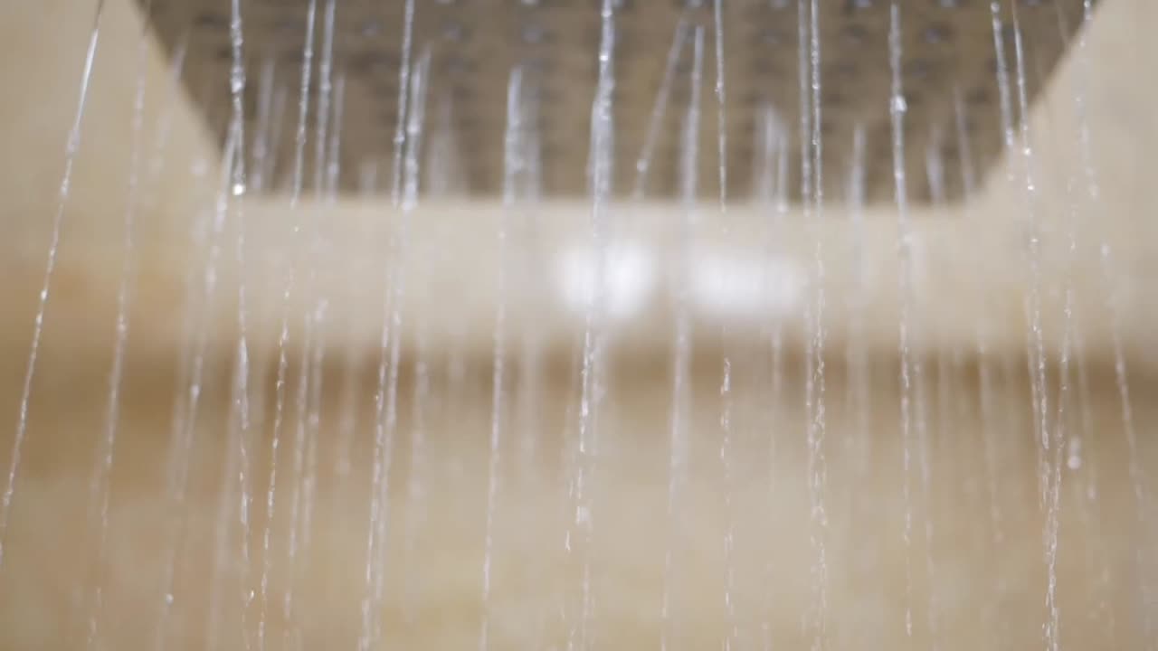 Shower Water Spraying