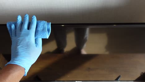 cleaning a tv screen