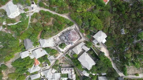 Pocitelj-Mosque-in-Green-City