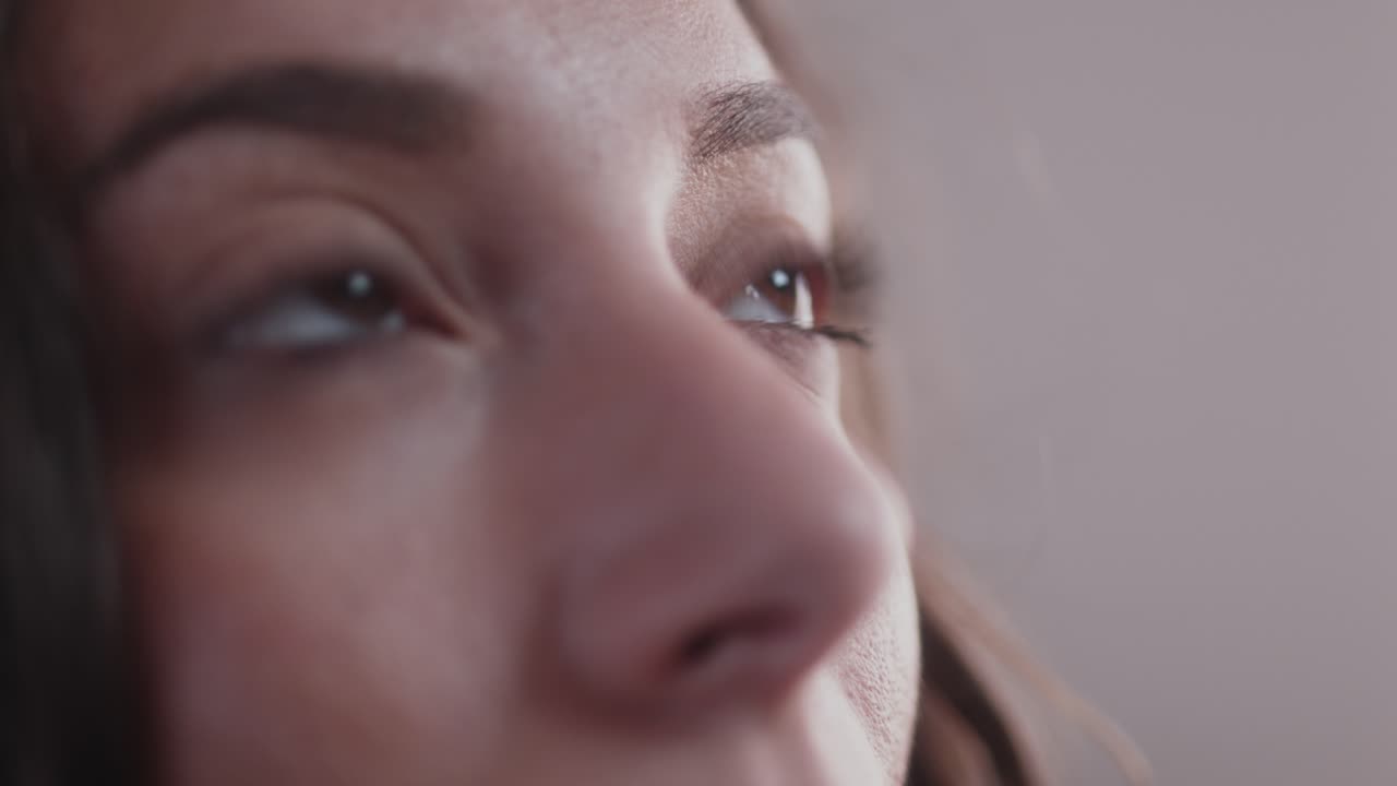 enfoque tira entre ambos ojos en primer plano