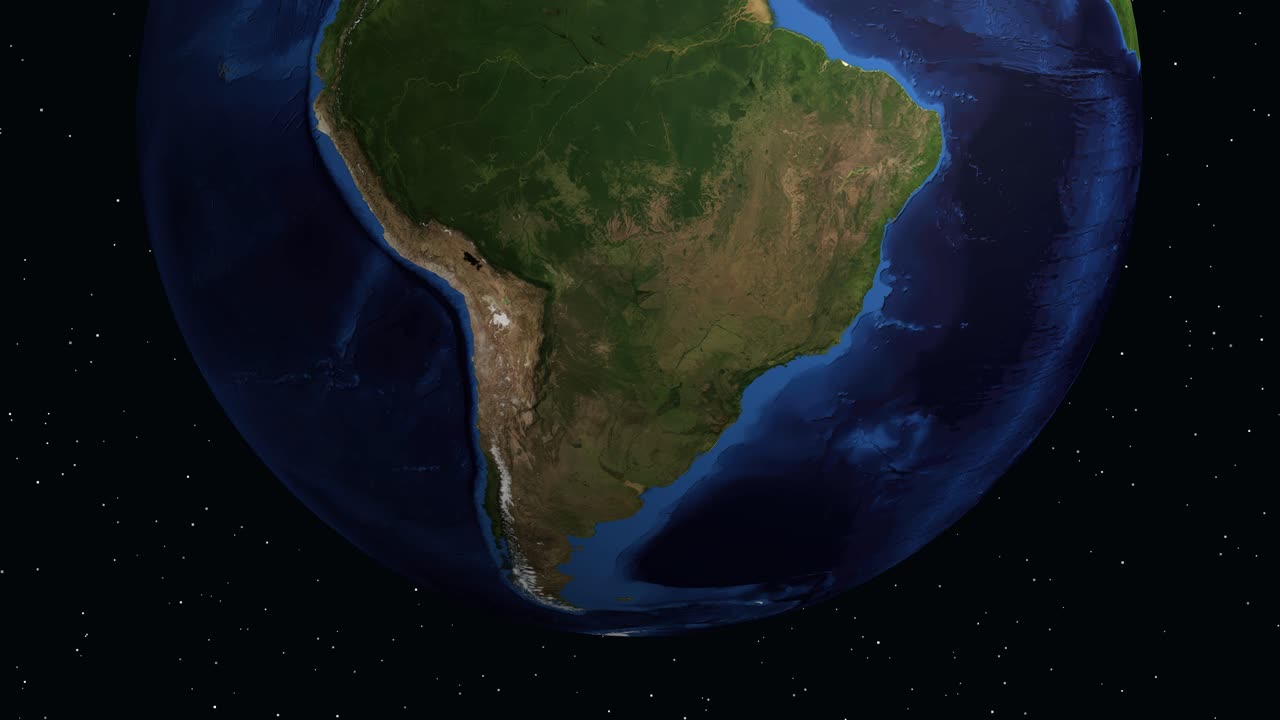 Animazione digitale zooma dallo spazio al Sud America, evidenziando La Serena con informazioni demografiche.