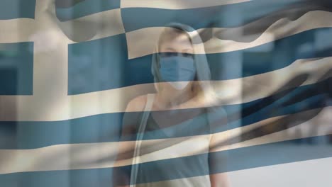 animación de la bandera de grecia sobre una mujer con una máscara facial