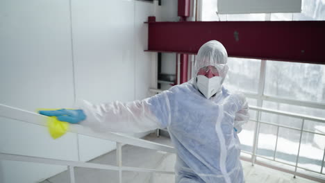 desinfección de los espacios públicos durante la pandemia