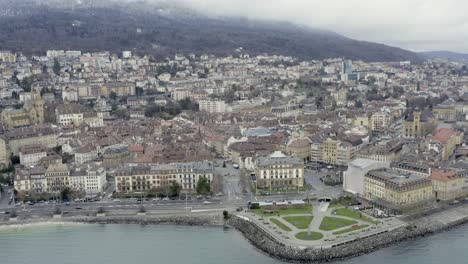 The-romantic-village-Neuchâtel-located-on-the-beautiful-lake-during-the-winter-season-in-the-swiss-alpine-landscape,-Switzerland,-Europe