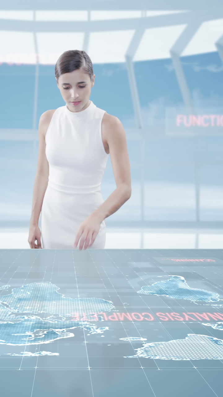 디지털 스크린을 사용하는 사업가