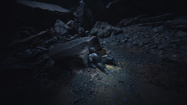 Cavaliere morto scoperto in una grotta buia, circondato da rocce frastagliate e ombre