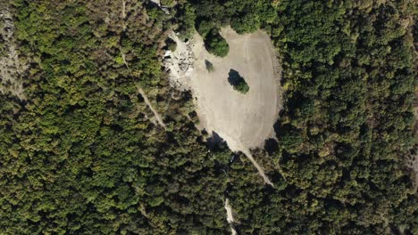 Overhead-drone-shot-of-the-ancient-cult's-prehistoric-rock-formations-of-Beglik-Tash-in-Primorsko,-Bulgaria