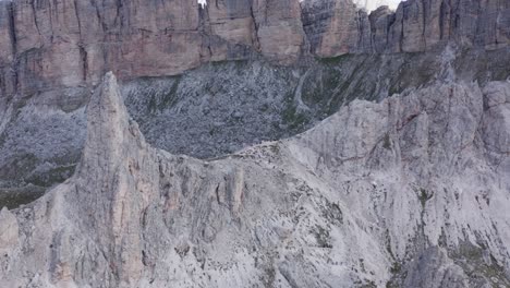 close-drone-shot-of-sunrise-in-Puez-Odle-National-Park,-Dolomiti-Alps,-Italy,-Europe