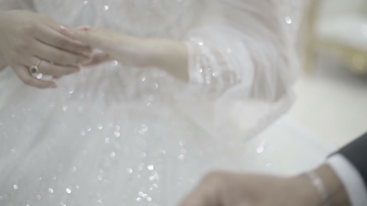 diamond ring on bride's hand - widding celebration - SLOW MOTION