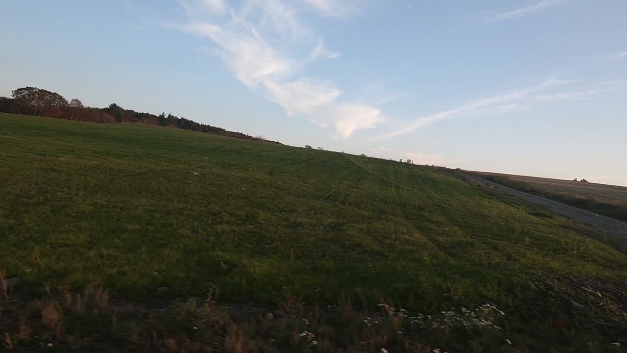 시골을 운전하다