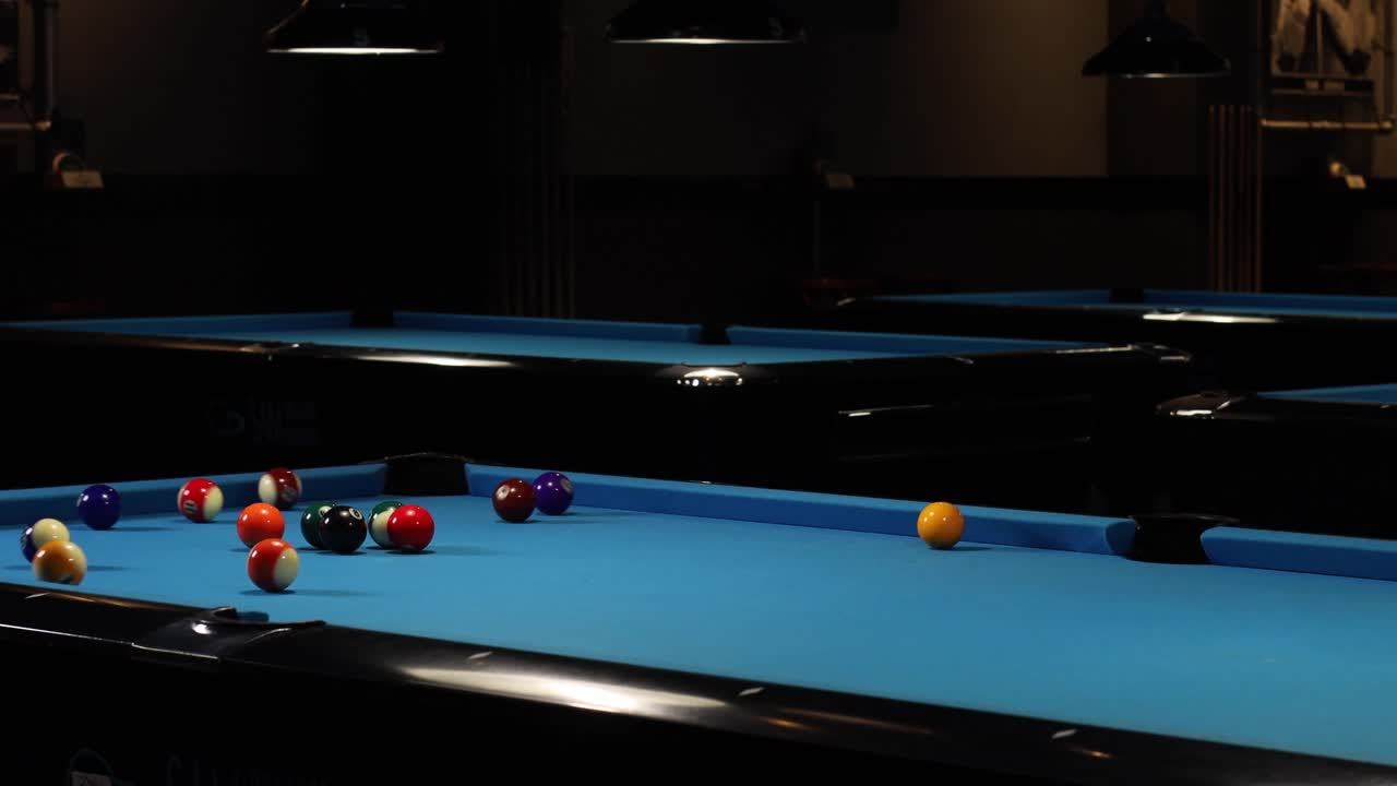 First shot at pool billiards game