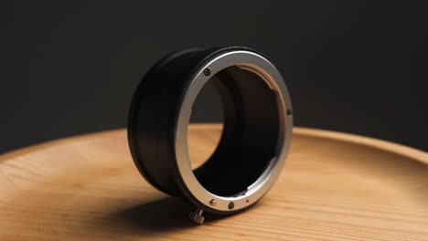 adaptador de lente en una plataforma giratoria
