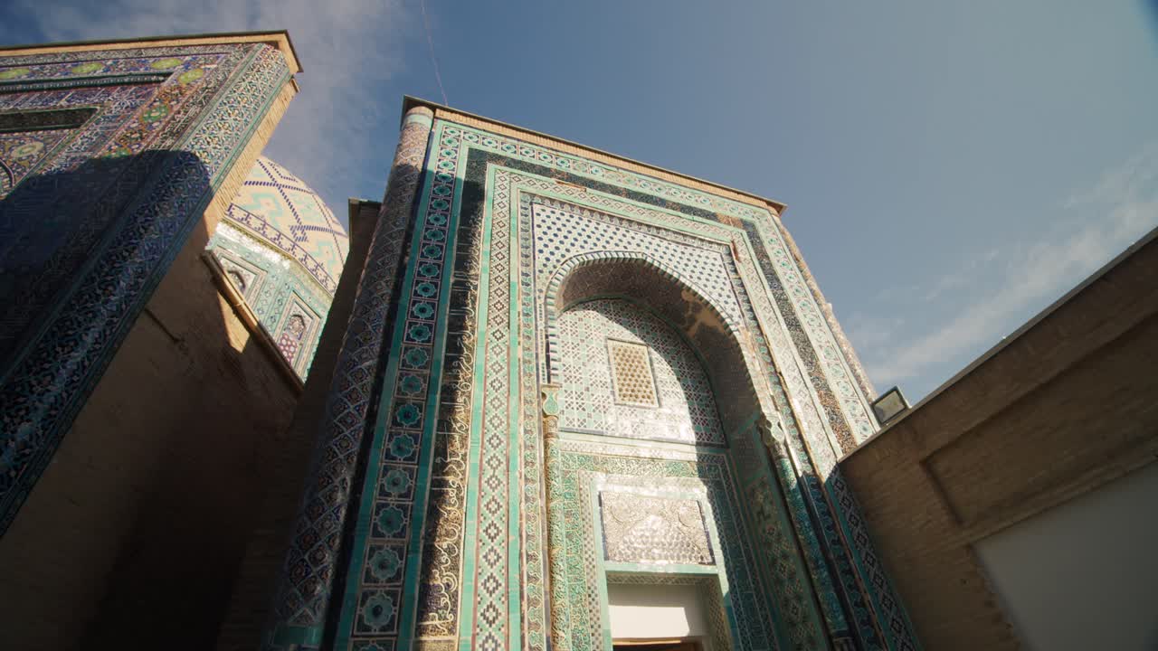 ciudad de samarcanda shahi zinda mausoleos arquitectura islámica mosaicos 33 de 51