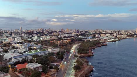 Malecon-of-Santo-Domingo-at-dusk,-Dominican-Republic