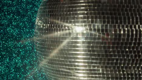 bola de discoteca de colores 24