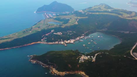 amplio panorama de la península de clearwater bay, hong kong, china, asia, toma aérea