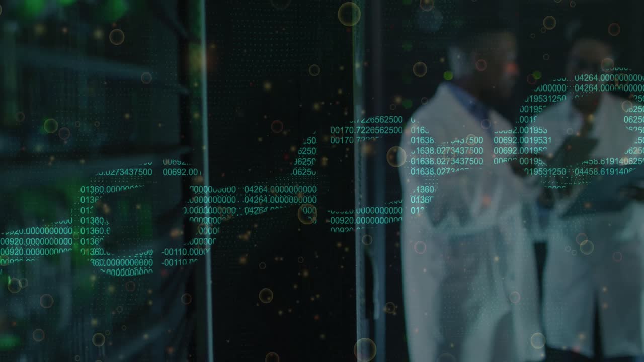 animación del procesamiento de datos sobre trabajadores afroamericanos en la sala del servidor