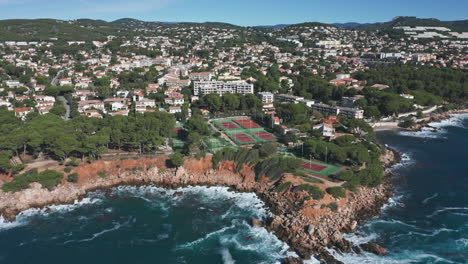 tennis club courts by the sea in bandol france