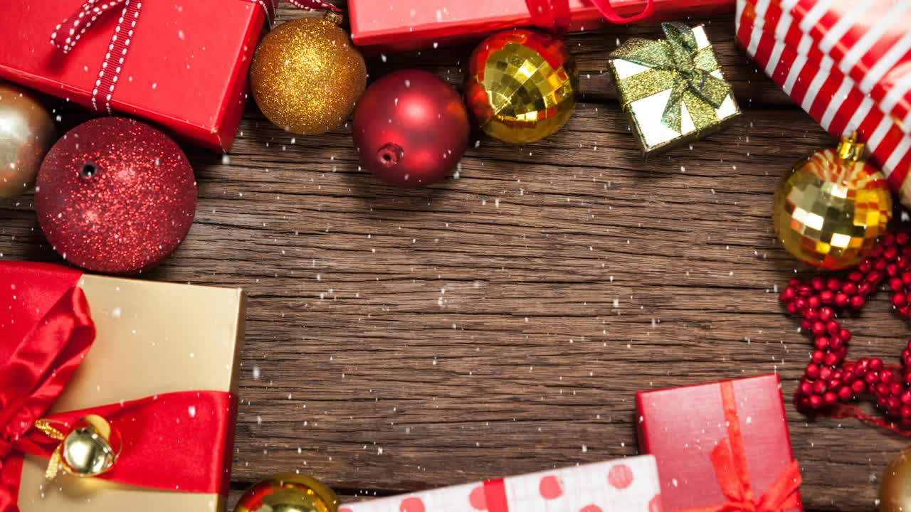 nieve cayendo con regalos de navidad