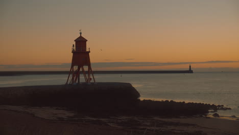 south shields wide angle at sunrise