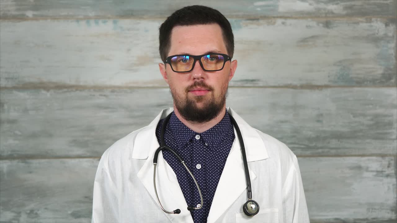 Ảnh chân dung bác sĩ