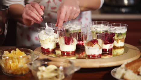 making layered desserts