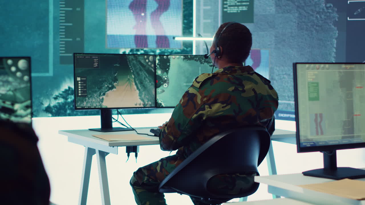 división antiterrorista que controla la actividad marina alrededor de las aguas nacionales