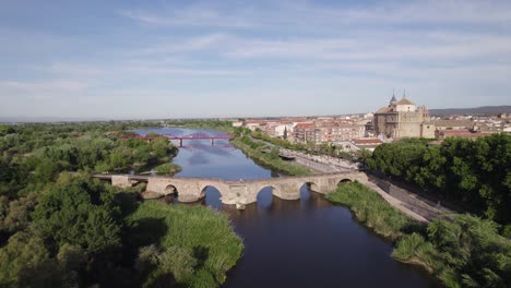 Aerial-View-Of-Roman-Bridge-of-Santa-Catalina-Crossing-The-River-Tagus-In-Talavera-de-la-Reina