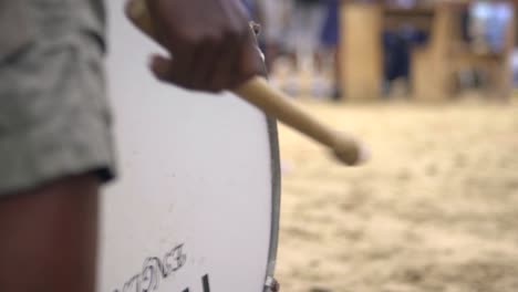 african performers playing drums 02