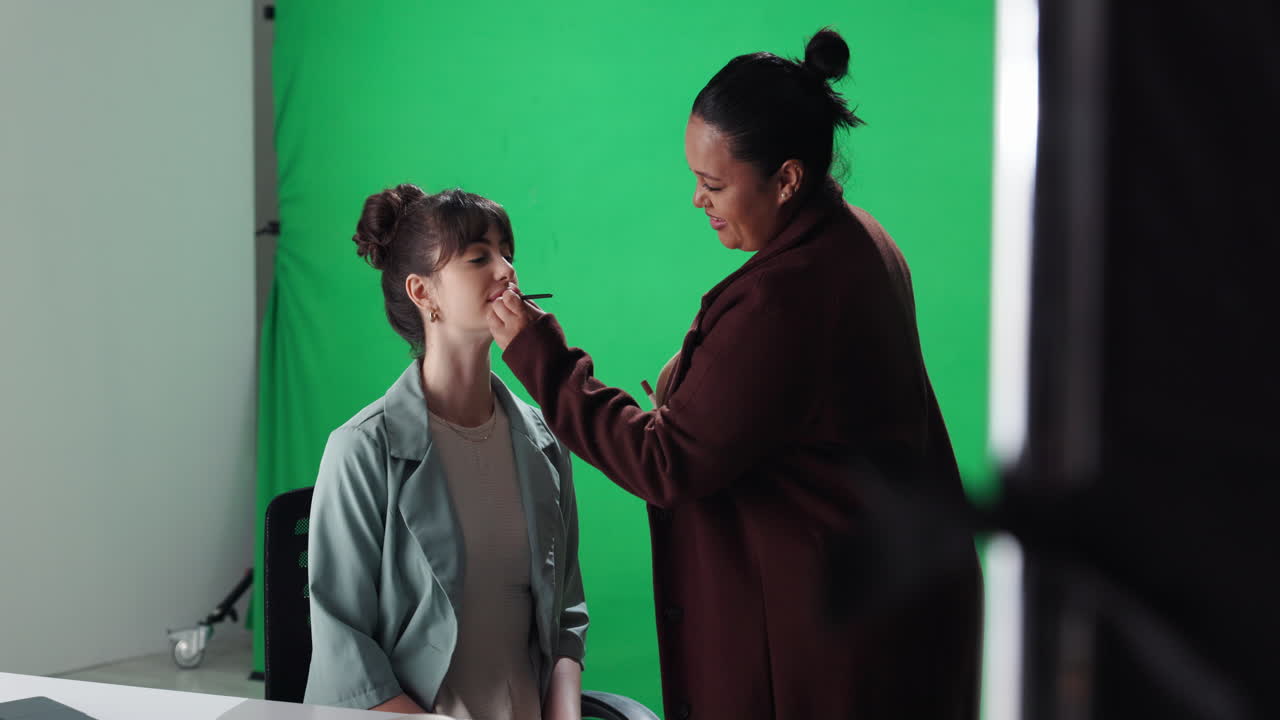 Makeup session in front of green screen