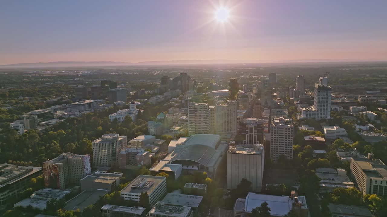 Paisagem aérea urbana do centro de Sacramento