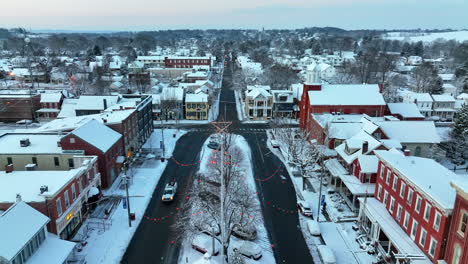 Small-Town-America-decorated-for-Christmas