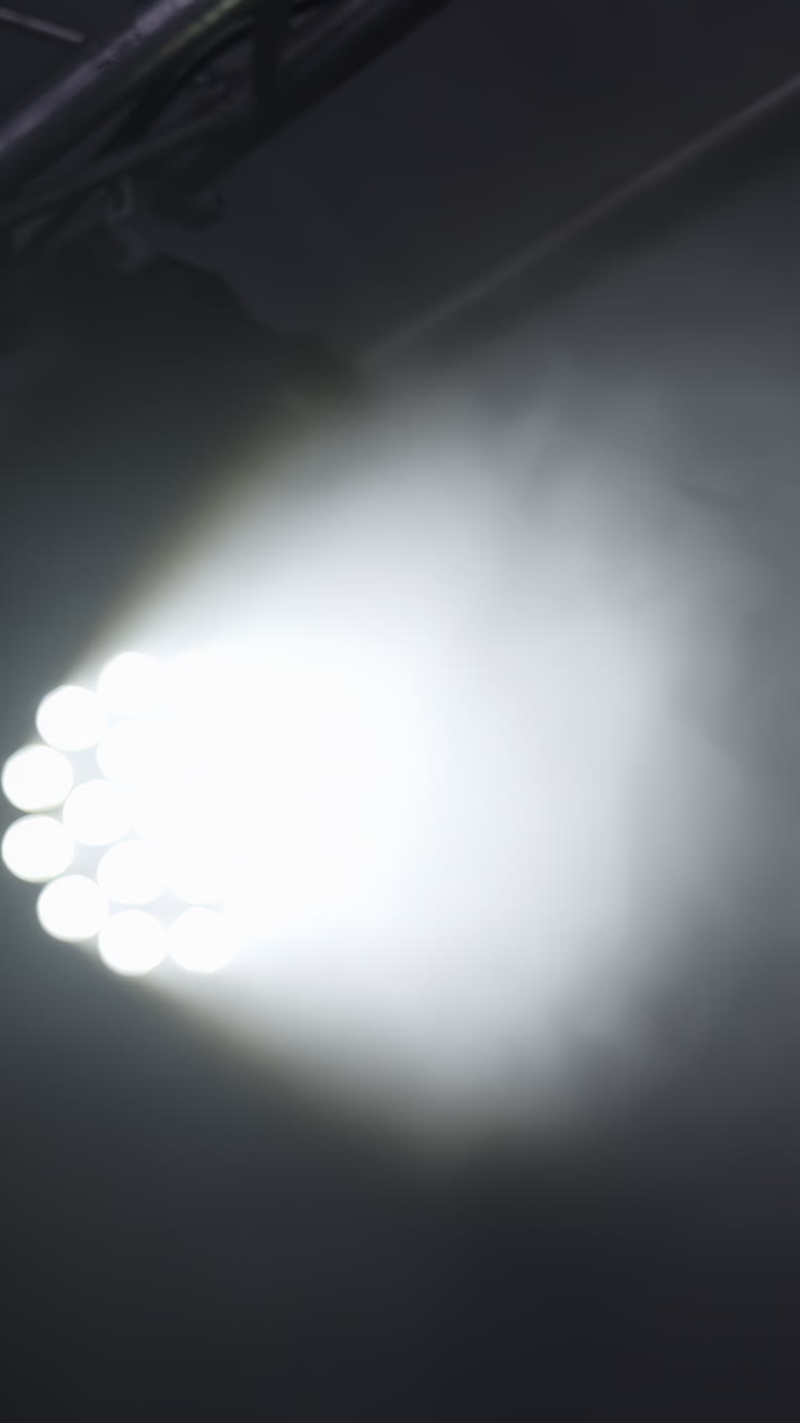 스포트라이트 및 빛