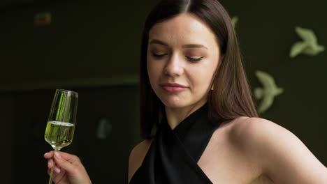 pretty girl posing in a restaurant