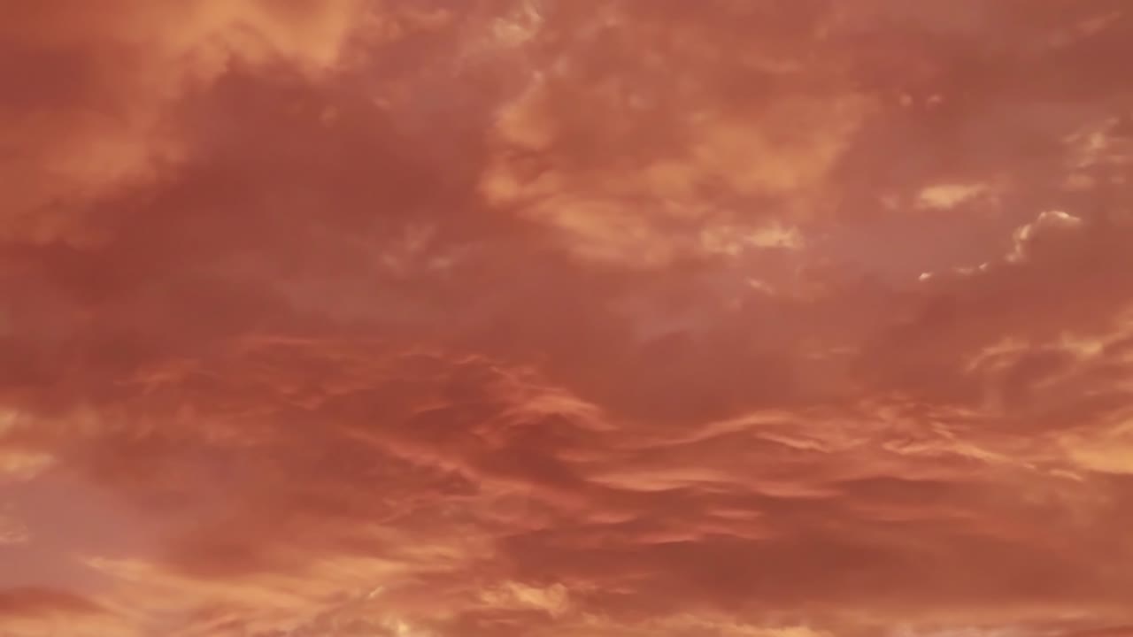 Pastel red pink cloud n sunrise or sunset cloudscape on beautiful sky