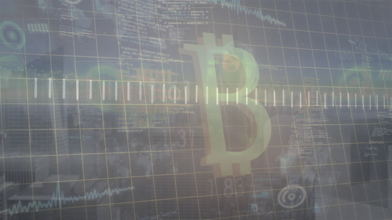 animación del símbolo de bitcoin, escáneres redondos y procesamiento de datos contra la vista aérea del paisaje urbano.