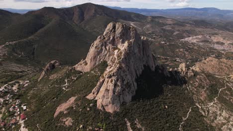 drone dolly from the most famous monolith of méxico