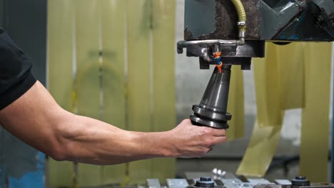 cnc machine tool change