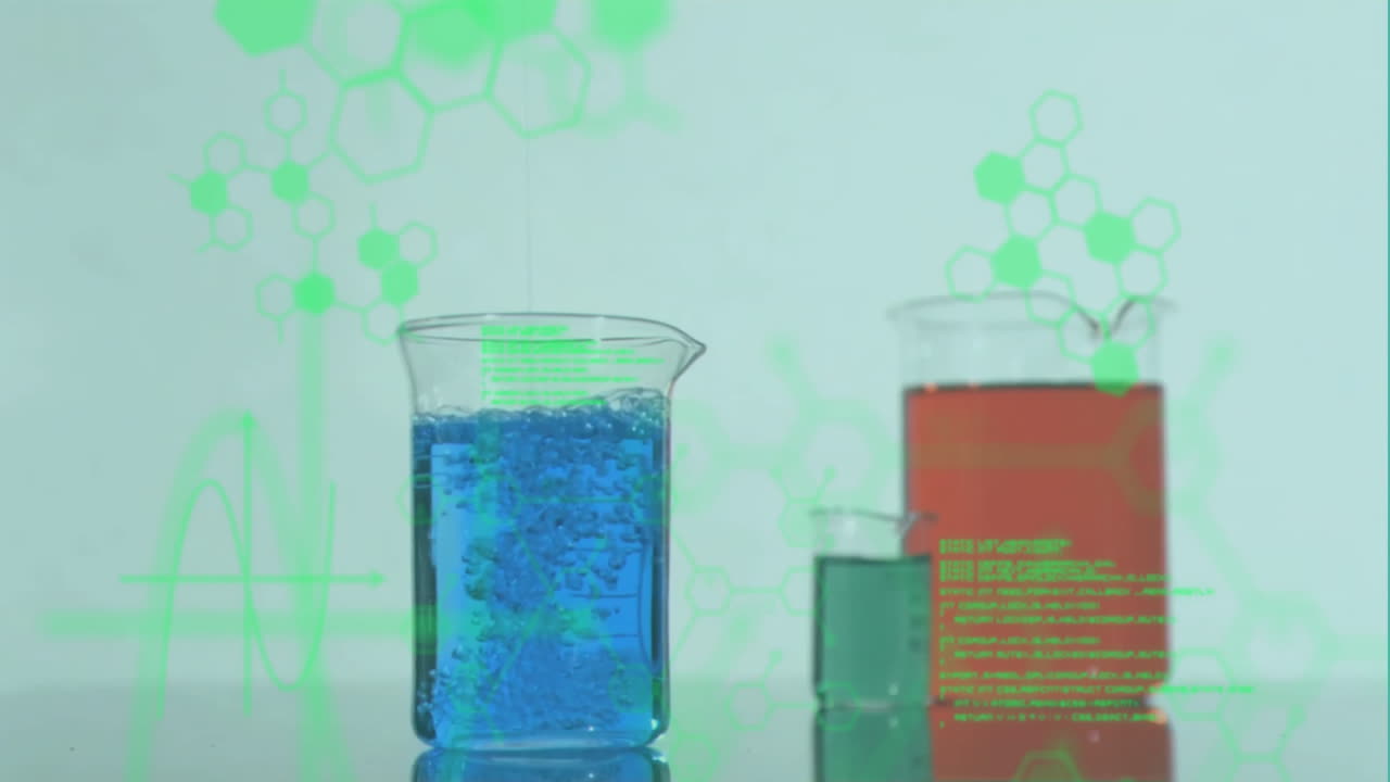 데이터 처리 및 화학 공식의 애니메이션을 컵 위에