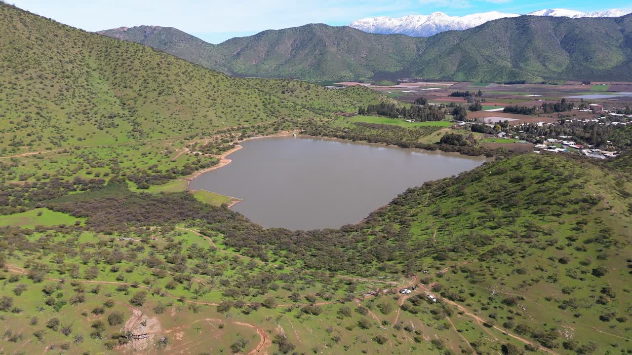Presa de Chada, en la comuna de Chada, Paine, región metropolitana, Chile