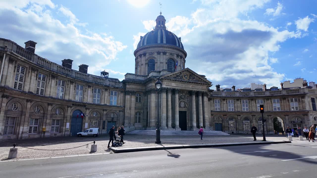 Academy Science Research institute Paris France, touristic bus passing