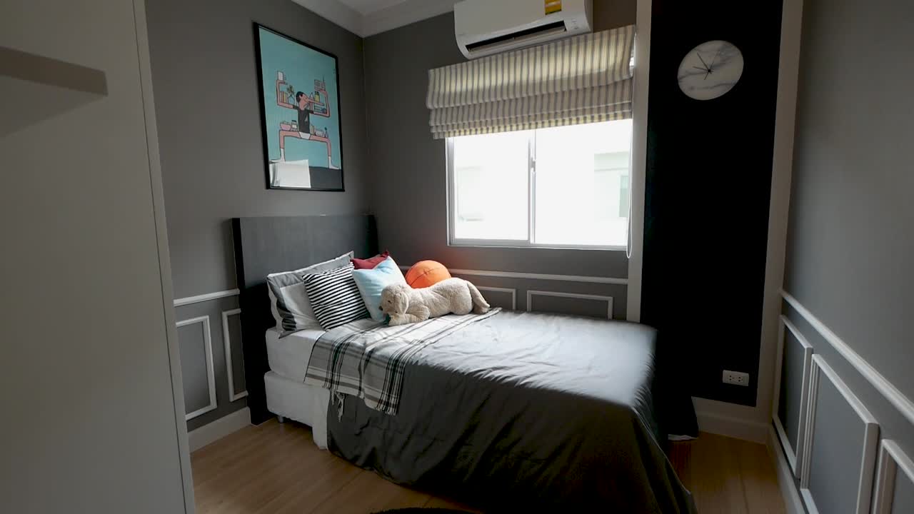 decoración de dormitorio elegante y moderna con buena luz natural