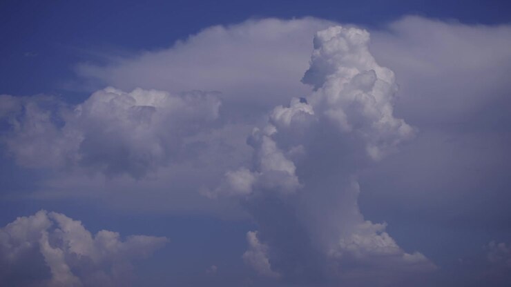Atmospheric Phenomenon Timelapse: Intense Cumulonimbus Cloud Development