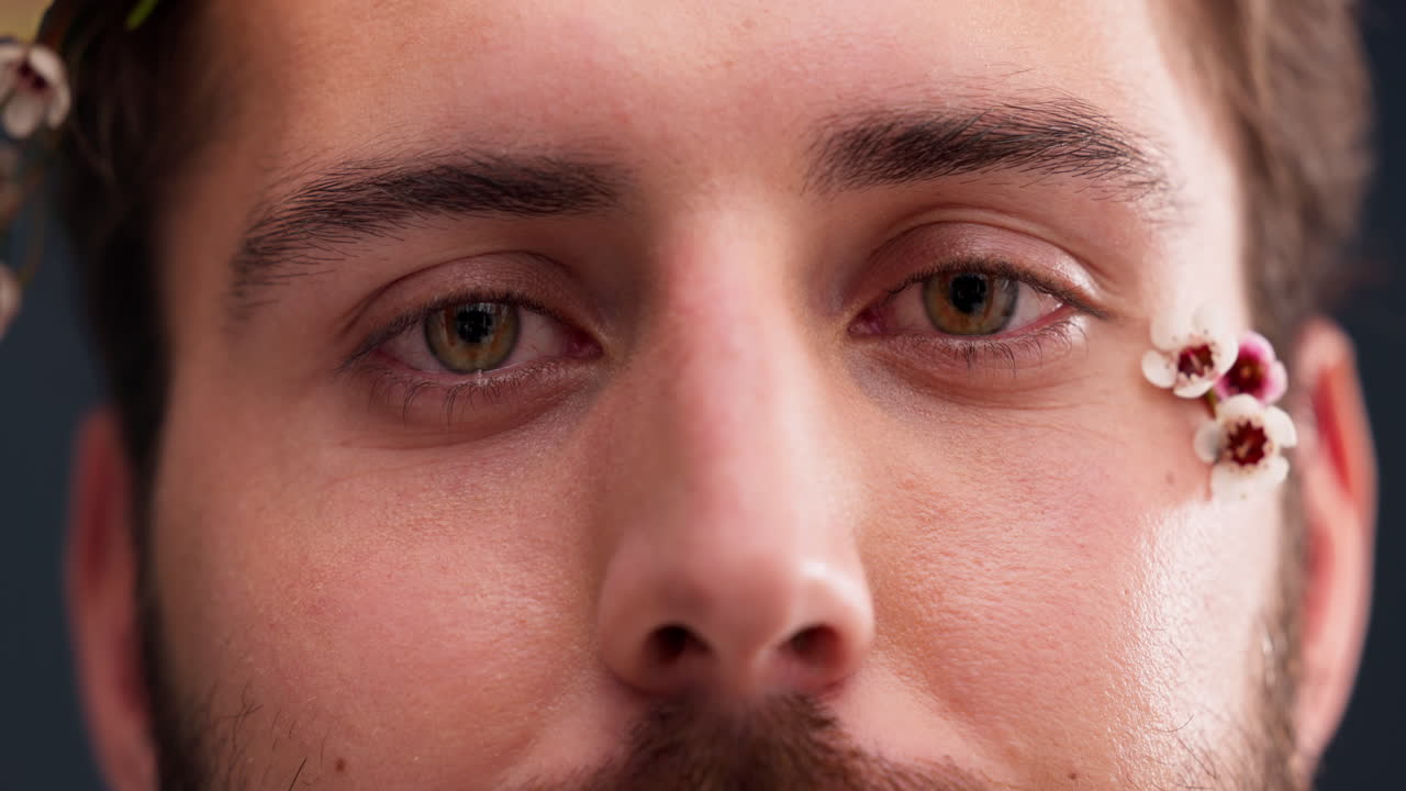 flores, confianza en sí mismo y belleza con los ojos