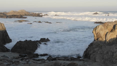 Panning-time-lapse-of-waves-breaking-on-Point-Pinos-in-Pacific-Grove-California