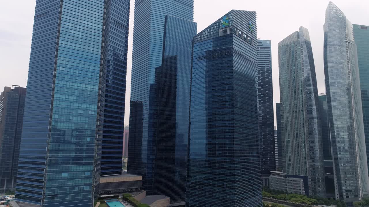 horizonte de singapur - vista aérea de los rascacielos modernos