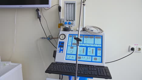 icu ventilator and monitoring equipment