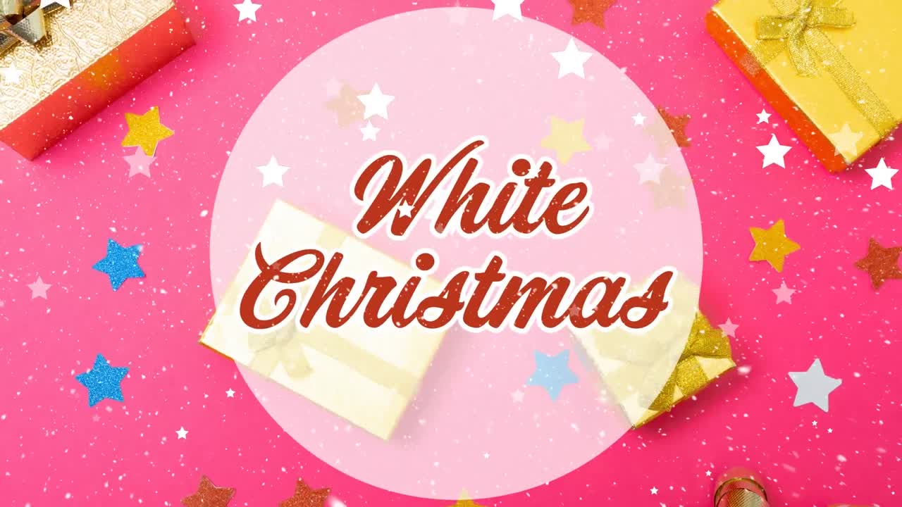 핑크색 배경에 선물과 함께 떨어지는 별과 눈 위에  ⁇ 색 크리스마스 텍스트의 애니메이션