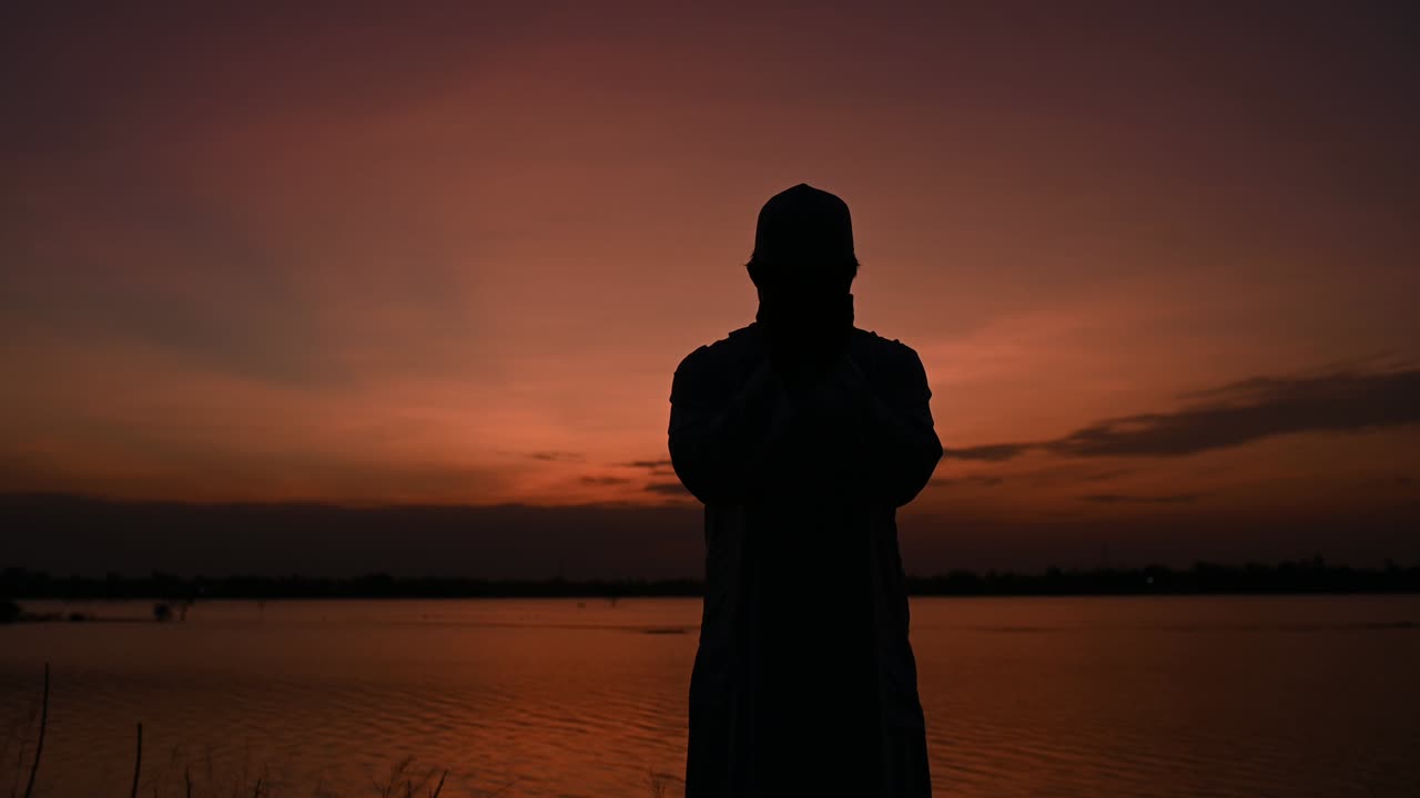 실루 젊은 아시아 무슬림